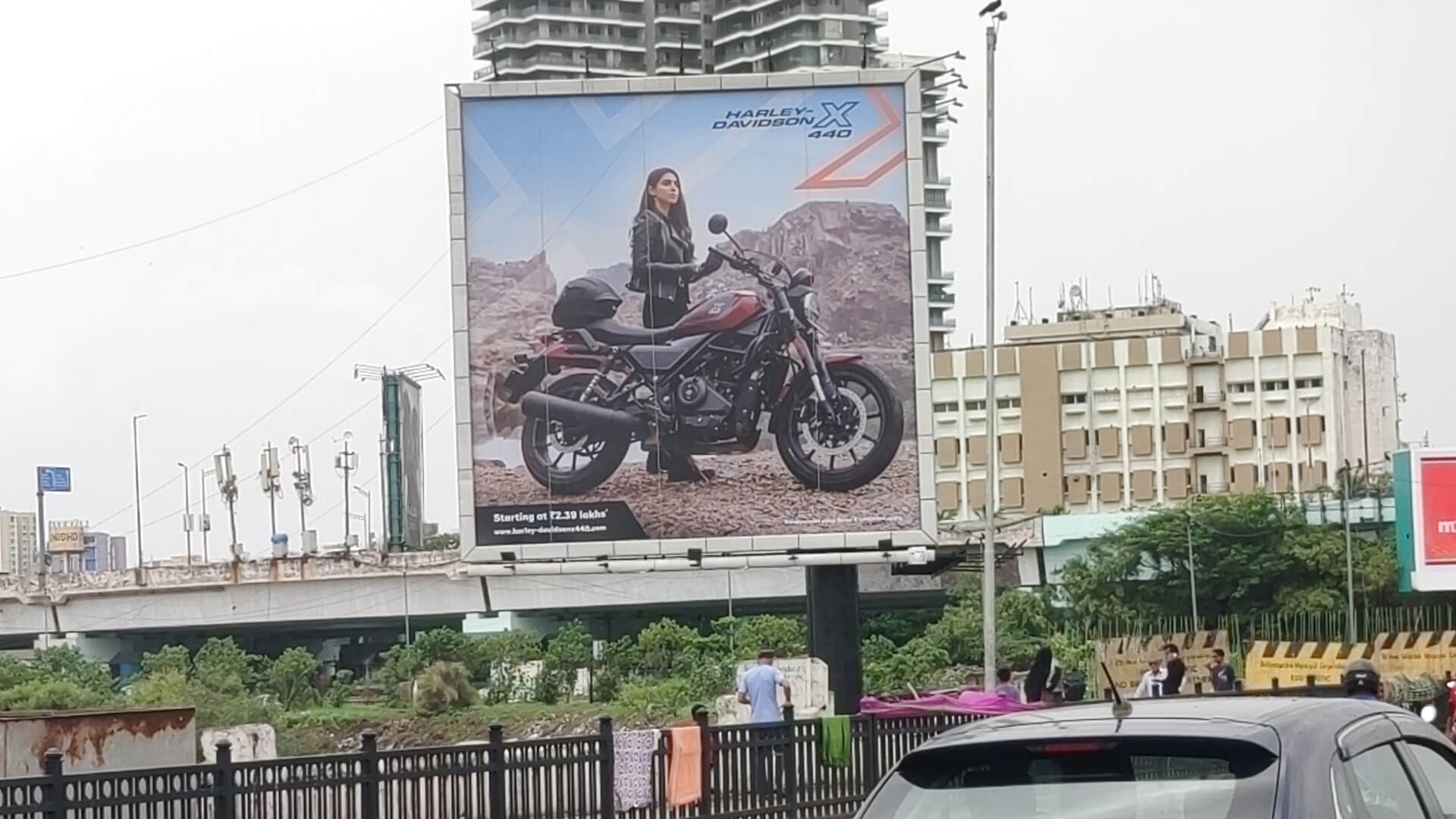 harley-davidson-flyover-hoarding-zen-media